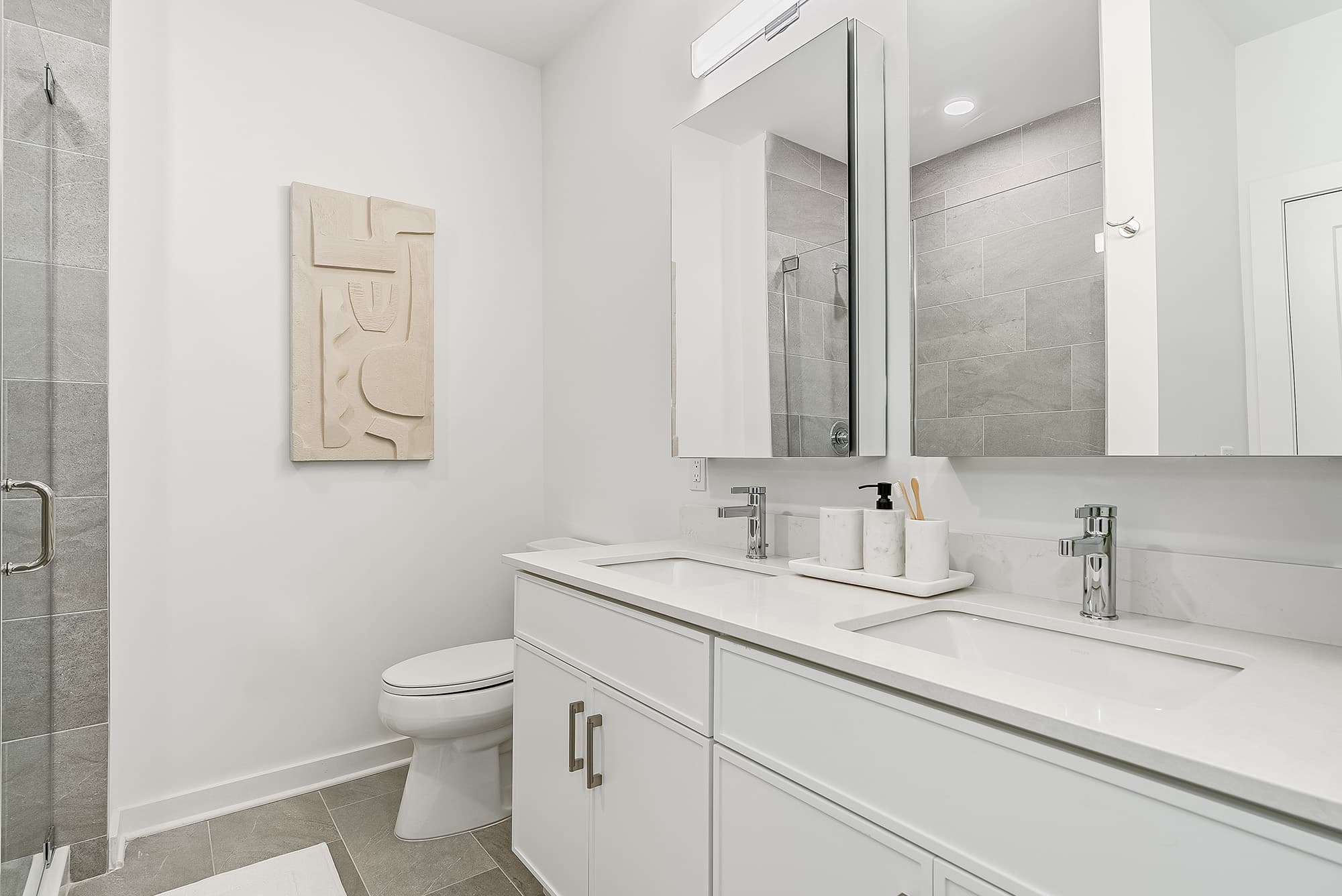 EH_Bathroom 2.jpg
